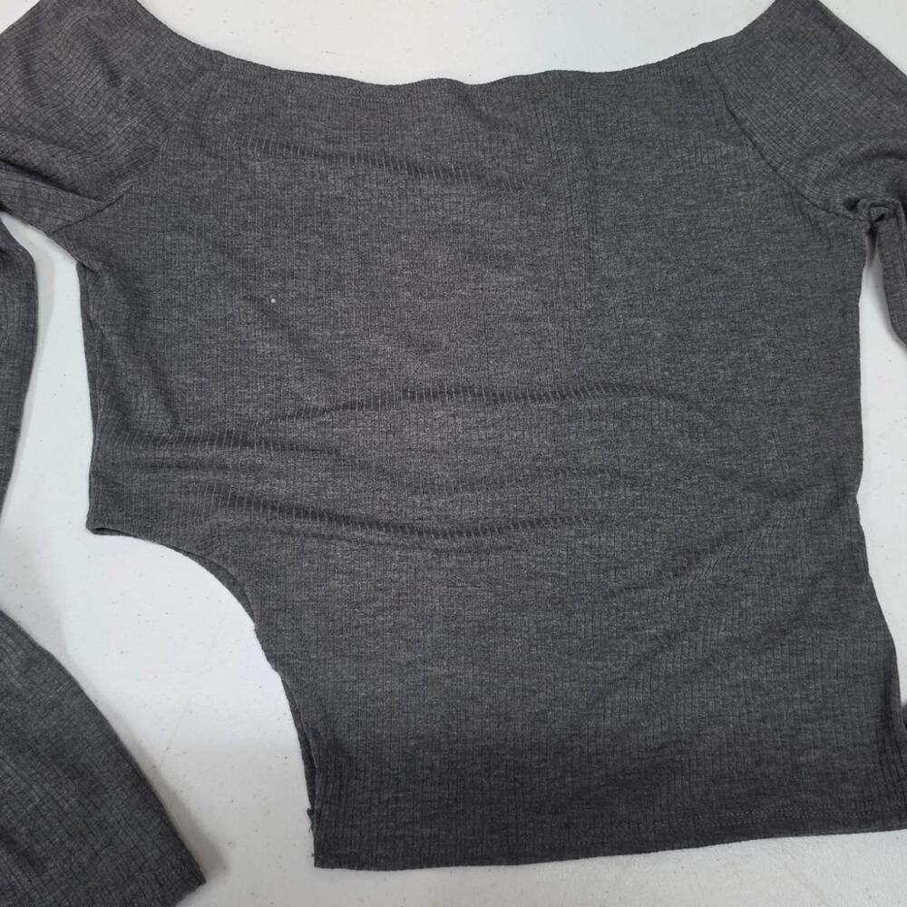 Fashion nova gray off the